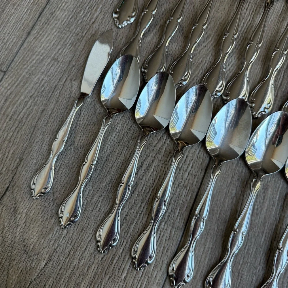 Oneida Community Contata stainless flatware set LOT 39 forks spoons utensils